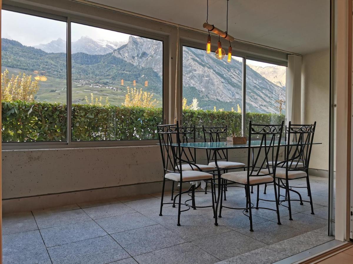 Superbe Studio A Saillon Les Bains Экстерьер фото